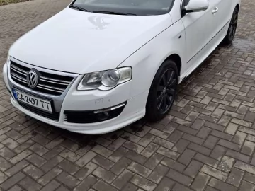 Авто Volkswagen Passat 2010 № 7577043