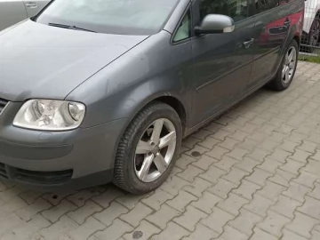 Авто Volkswagen Touran 2005 № 7577121