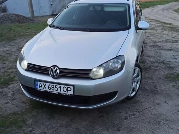 Авто Volkswagen Golf 2010 № 7577211