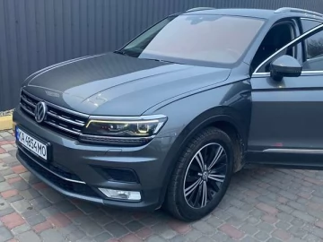 Авто Volkswagen Tiguan 2017 № 7577240