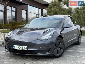 Авто Tesla Model 3 2021 № 7577406