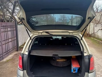 Авто Opel Astra 2004 № 7577449