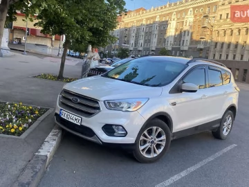 Авто Ford Escape 2017 № 7577462