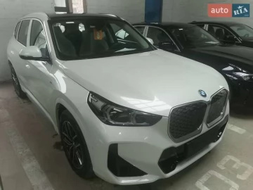 Авто BMW Ix1 2025 № 7577532