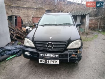 Авто Mercedes Mb-Class 2003 № 7577734