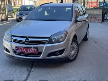 Авто Opel Astra 2011 № 7577779