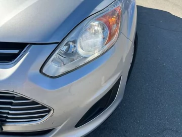Авто Ford C-Max 2012 № 7577835