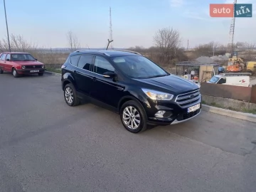 Авто Ford Escape 2017 № 7577840