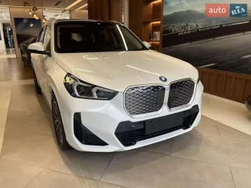 Авто BMW Ix1 2025 № 7577875