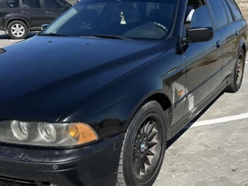 Авто BMW 5 Series 2001 № 7577932