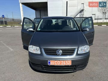 Авто Volkswagen Touran 2004 № 7577954