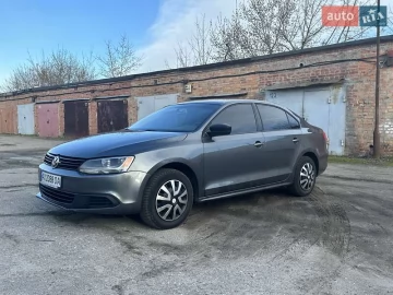Авто Volkswagen Jetta 2014 № 7578000