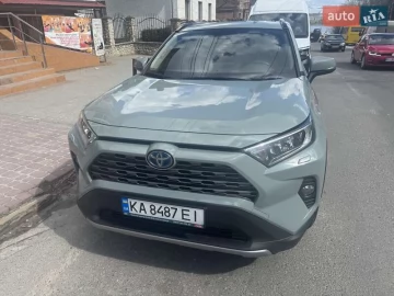 Авто Toyota Rav4 2021 № 7578124