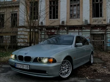 Авто BMW 5 Series 2001 № 7578192
