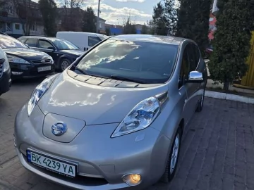 Авто Nissan Leaf 2013 № 7578229