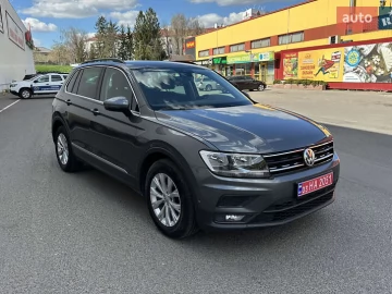 Авто Volkswagen Tiguan 2017 № 7578378