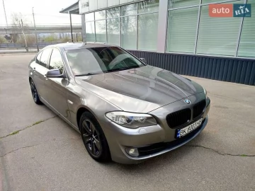Авто BMW 5 Series 2011 № 7578621