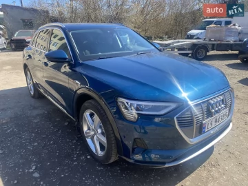Авто Audi E-Tron 2020 № 7578763