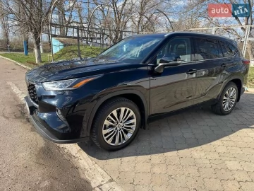 Авто Toyota Highlander 2022 № 7578828