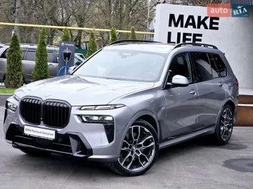 Авто BMW X7 2024 № 7578838