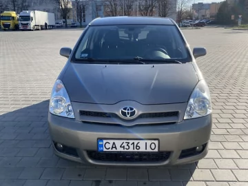 Авто Toyota Corolla Verso 2006 № 7578923