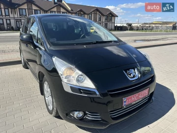 Авто Peugeot 5008 2011 № 7579006