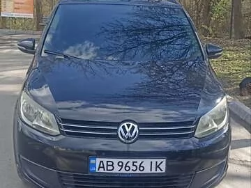 Авто Volkswagen Touran 2010 № 7579031
