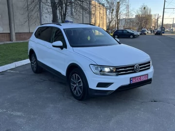 Авто Volkswagen Tiguan 2021 № 7579139