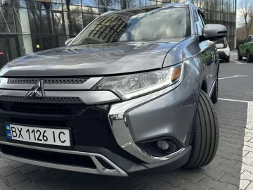 Авто Mitsubishi Outlander 2019 № 7579142
