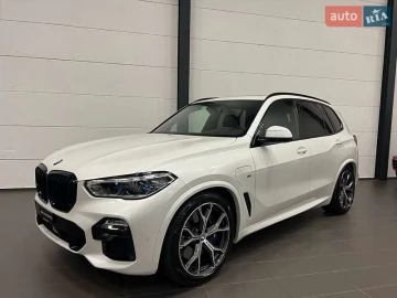 Авто BMW X5 2021 № 7579225
