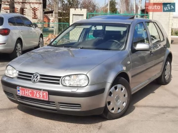 Авто Volkswagen Golf 2002 № 7579299