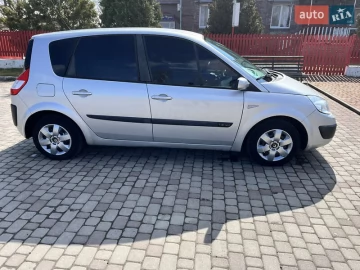 Авто Renault Scenic 2005 № 7579314
