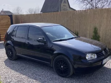 Авто Volkswagen Golf 2002 № 7579319