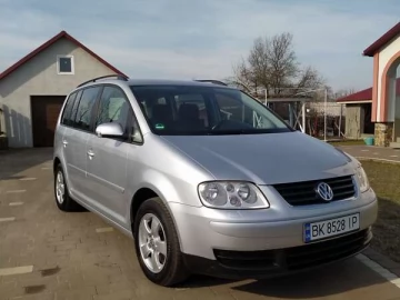 Авто Volkswagen Touran 2005 № 7579354
