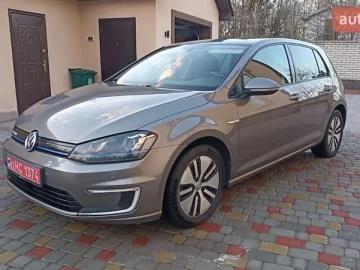 Авто Volkswagen E-Golf 2014 № 7579421