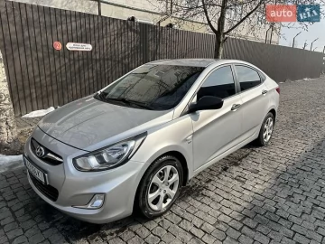 Авто Hyundai Accent 2013 № 7579466