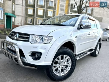 Авто Mitsubishi Pajero Sport 2013 № 7579629