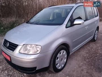 Авто Volkswagen Touran 2005 № 7579795