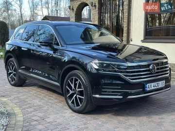 Авто Volkswagen Touareg 2020 № 7580036