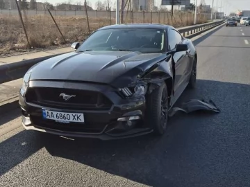 Авто Ford Mustang 2016 № 7580041