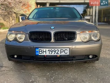 Авто BMW 7 Series 2003 № 7580063