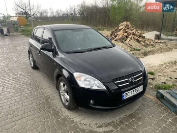 Авто KIA Ceed 2008 № 7580200