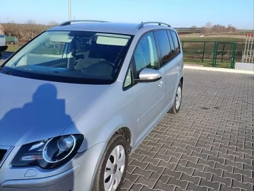 Авто Volkswagen Touran 2008 № 7580218