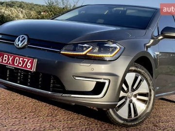 Авто Volkswagen E-Golf 2017 № 7580355