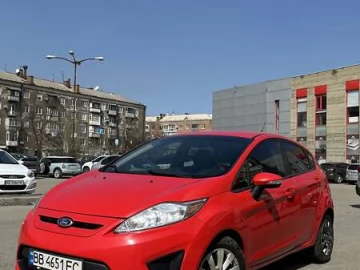 Авто Ford Fiesta 2013 № 7580425