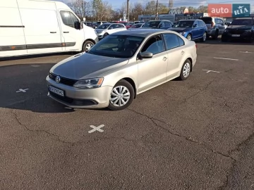Авто Volkswagen Jetta 2013 № 7580433