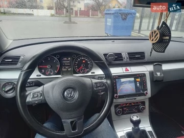 Авто Volkswagen Passat 2010 № 7580434