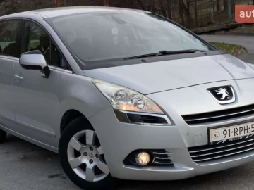 Авто Peugeot 5008 2010 № 7580443