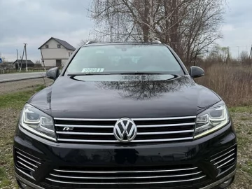 Авто Volkswagen Touareg 2017 № 7580536