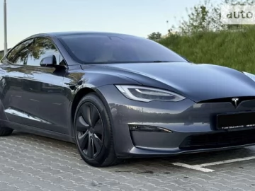 Авто Tesla Model S 2022 № 7580547
